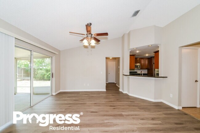 Building Photo - 1108 Hardwood Dr