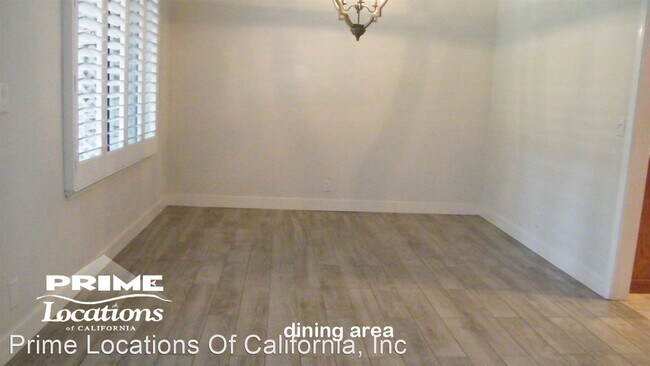 Building Photo - 3 br, 2 bath House - 2098 Roaring Camp Drive