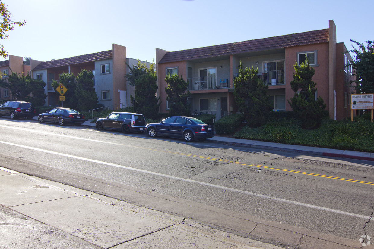 Building Photo - Mesa Villas Apartments