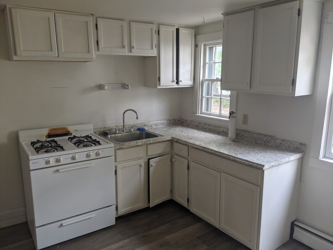 Primary Photo - 110 N Union St