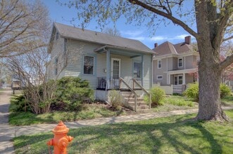 Building Photo - 1402 14th St