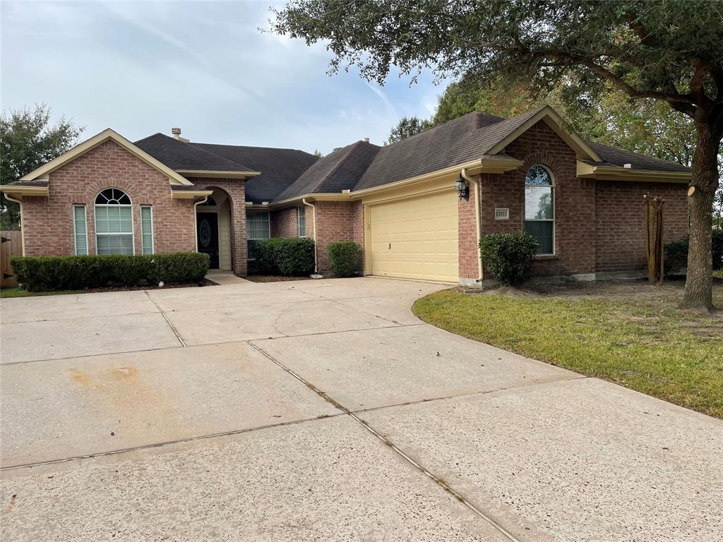 Primary Photo - 13911 Brighton Park Dr