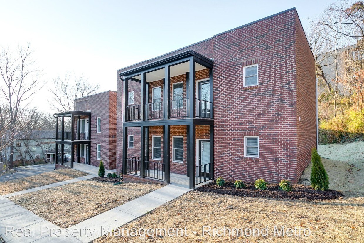 Foto principal - 3005 E Franklin St