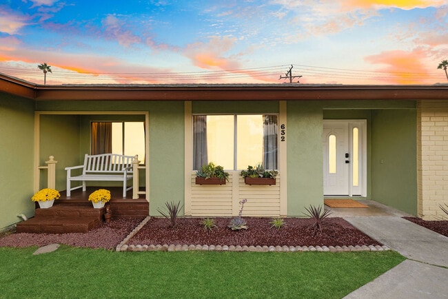 Building Photo - 632 Kenoak Dr