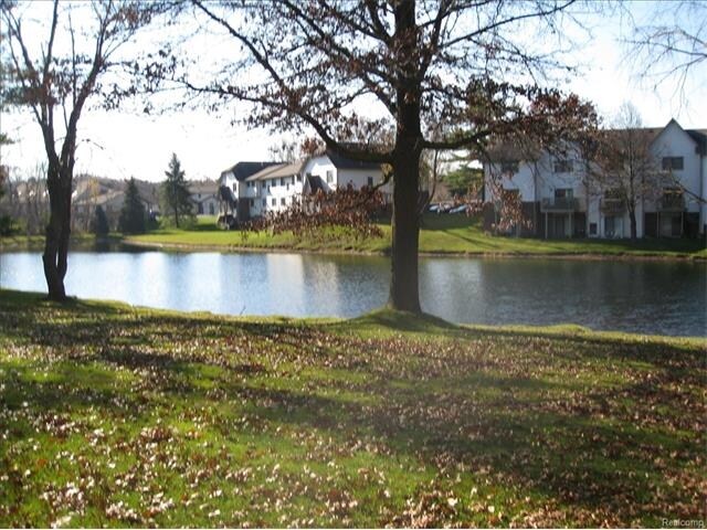 Building Photo - 7300 Bluewater Dr