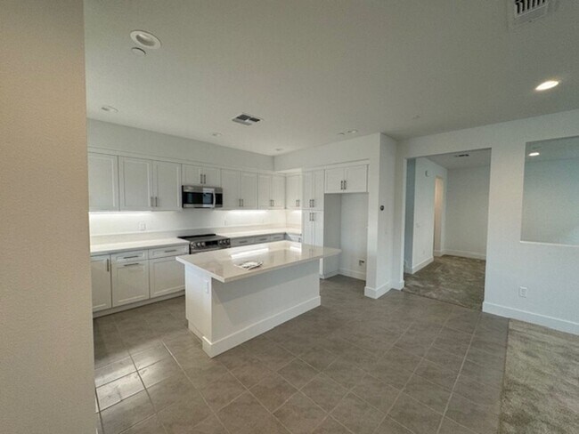 Building Photo - 3 Bedroom House Available Now!  Brand New ...