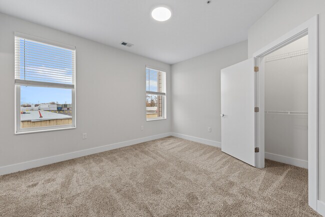 Flat 301 - The Ave