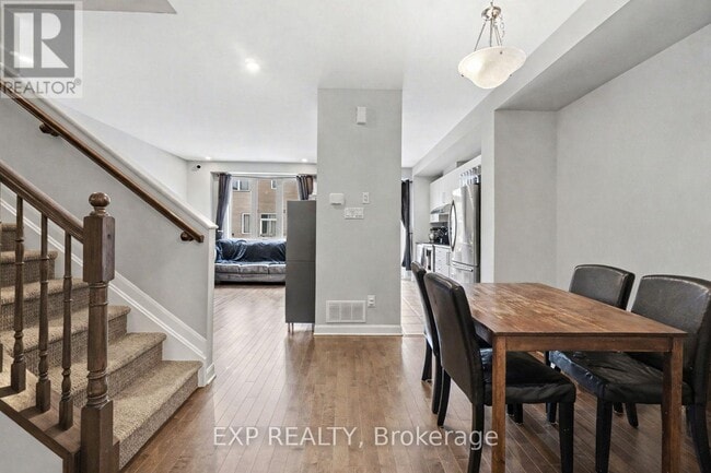 Building Photo - 155 Gardenpost Ter