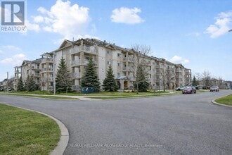 Building Photo - 151 Potts Private