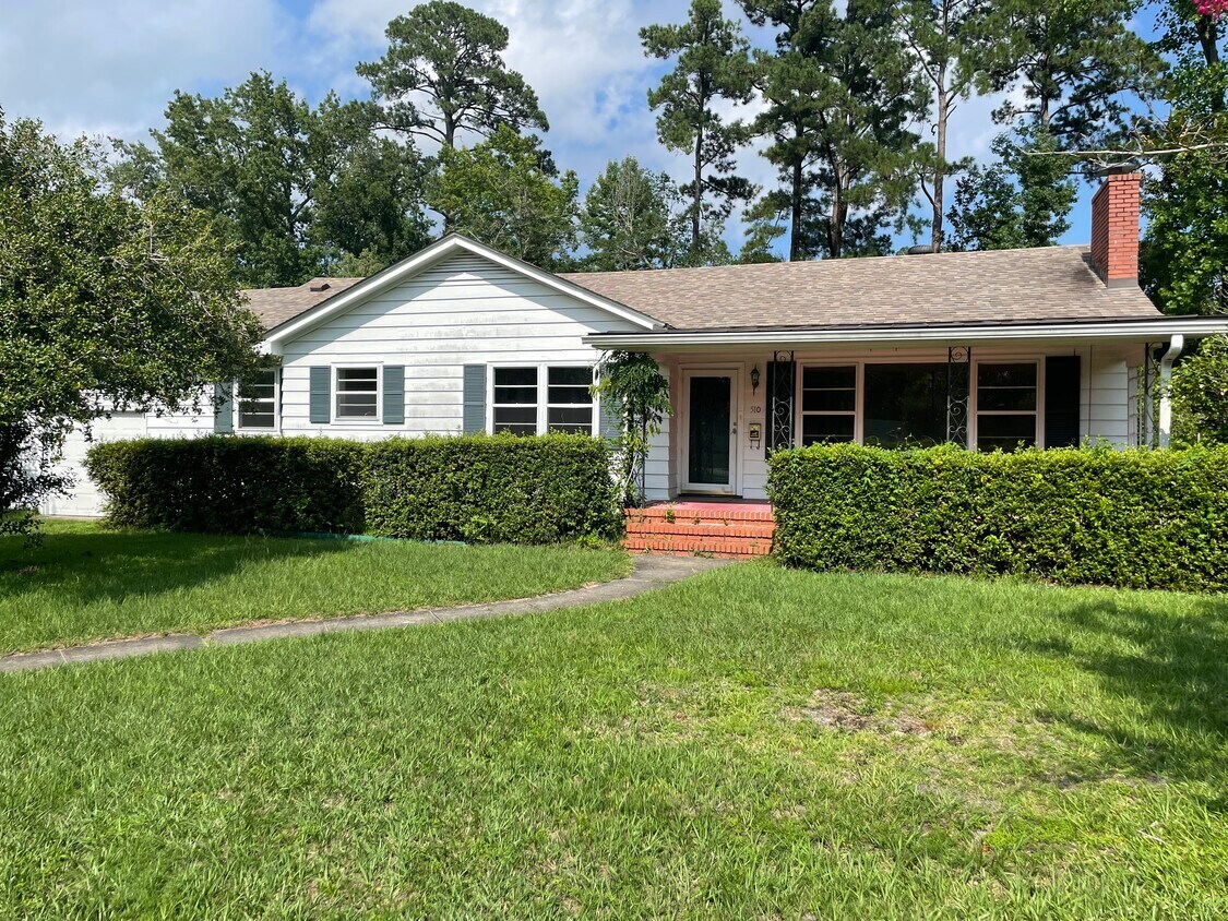 Primary Photo - 510 Thomas Ave