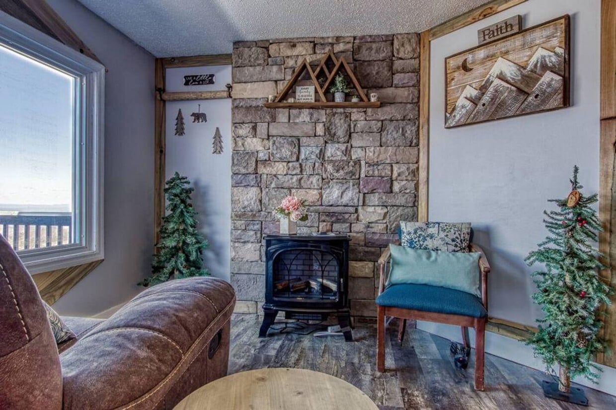 Foto principal - 1386 Ski View Dr