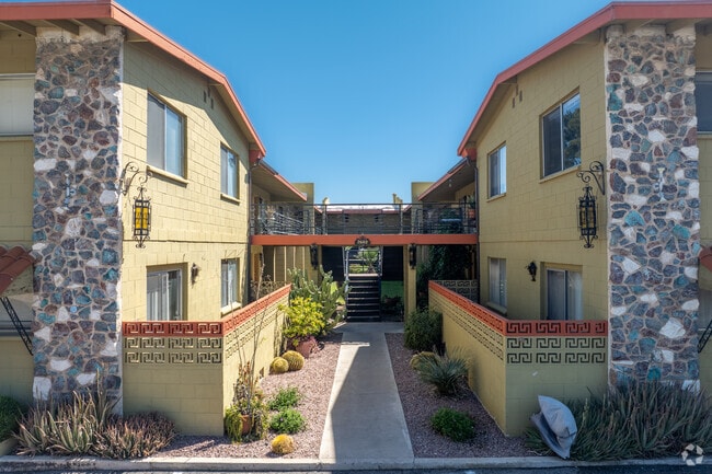 Building Photo - Copper House Apartments