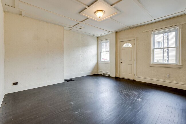 Foto del edificio - AVAILABLE NOW - Beautiful 2 Bedroom Home i...