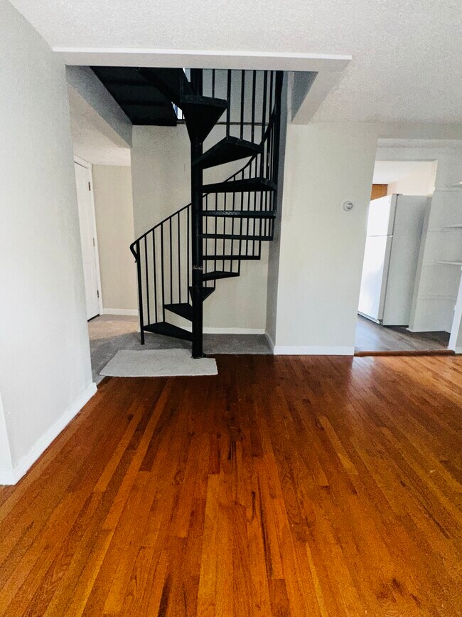 Foto del edificio - 139 Princeton St