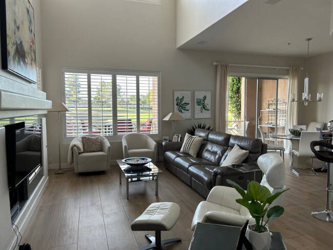 Foto del edificio - 3800 S Cantabria Cir