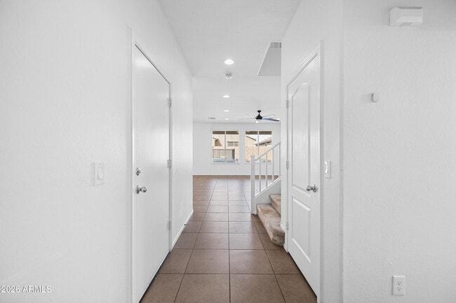 Building Photo - 12120 W Tether Trl