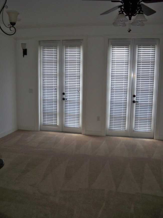 Foto del edificio - Jackson Square - 2 Bedroom, 2.5 Bathroom C...