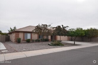 Building Photo - 2213 S Tucana Ln