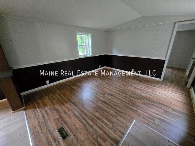 Building Photo - 58 Sweet Fern Dr