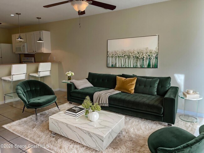 Foto del edificio - 1495 Malibu Cir NE