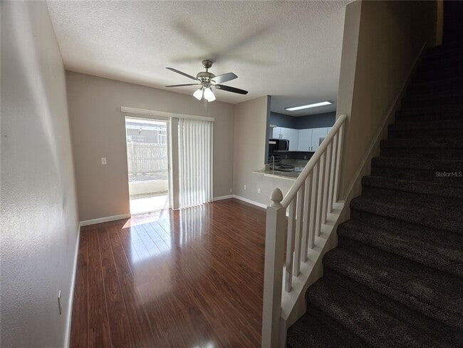 Building Photo - 30138 Barnaby Ln