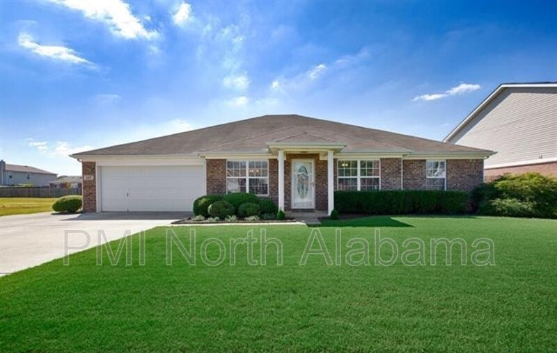 Primary Photo - 124 Olympia Dr