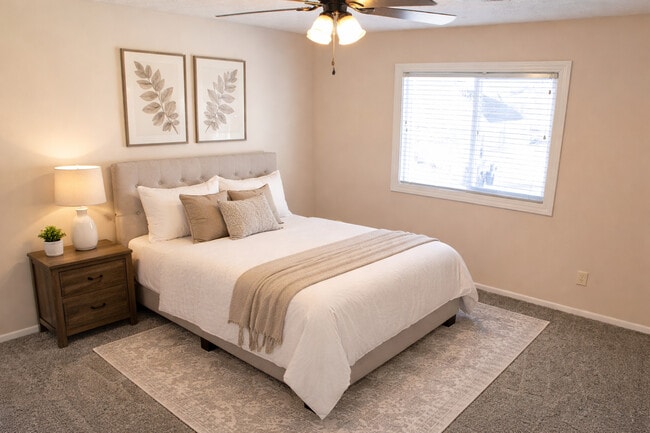 Building Photo - 2108 S 45th St