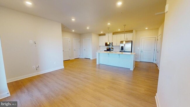 Building Photo - 12850 Mosaic Pk Wy
