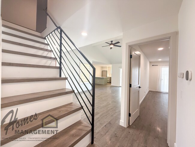 Foto del edificio - Homes Management - 2 bed, 2 bath in Desirable Carlsbad