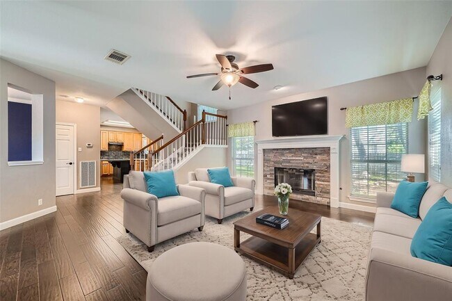 Building Photo - 1503 Menteer Dr