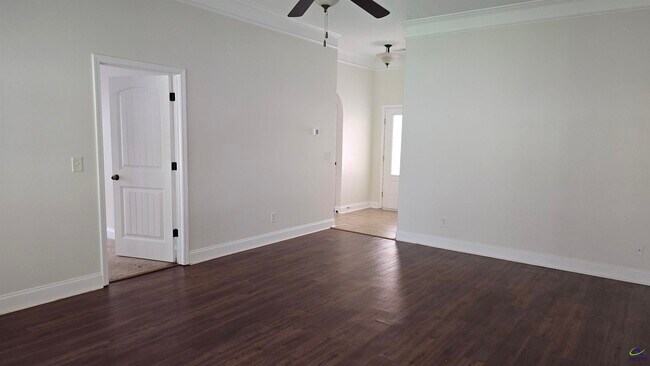 Foto del edificio - 213 Summerstone Bend