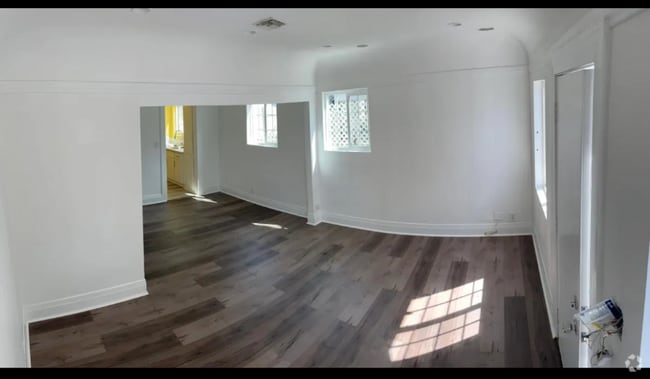 Building Photo - 5660 Case Ave