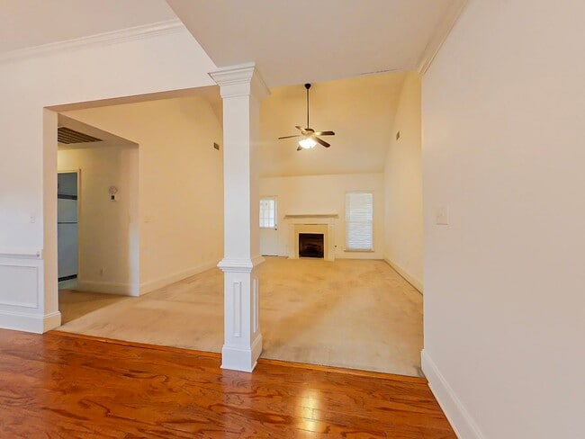 Building Photo - Grovetown Home!