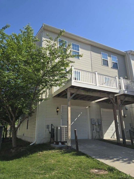 Foto del edificio - 14600 Featherstone Gate Dr