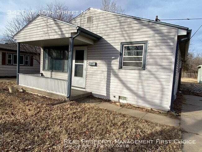 Building Photo - Adorable West Side Home