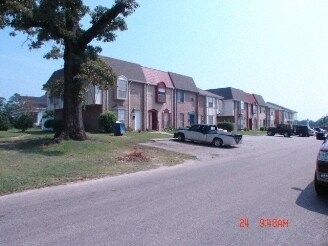 Foto principal - 210 Halsey St