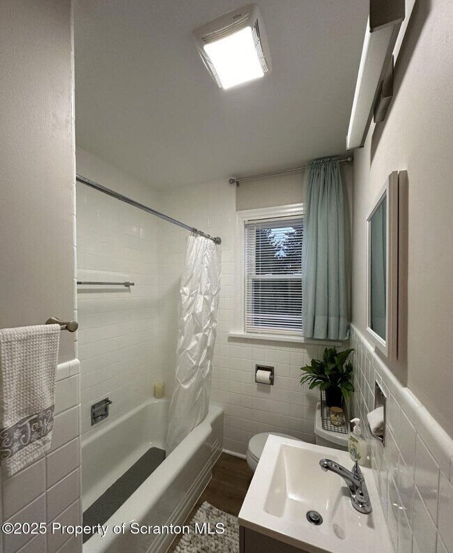 Foto del edificio - 2008 S Webster Ave