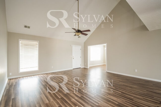Building Photo - The Lifestyle You Deserve.