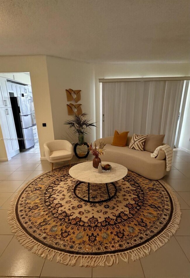 Foto del edificio - 2049 SE 26th Ln