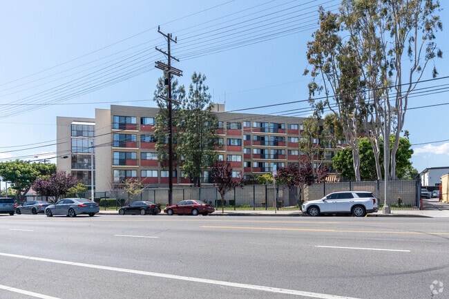 Building Alternate - Pledgerville Senior Villa