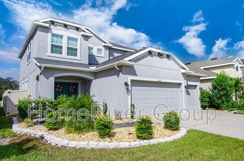 Foto principal - 10411 Flagstaff Falls Ave