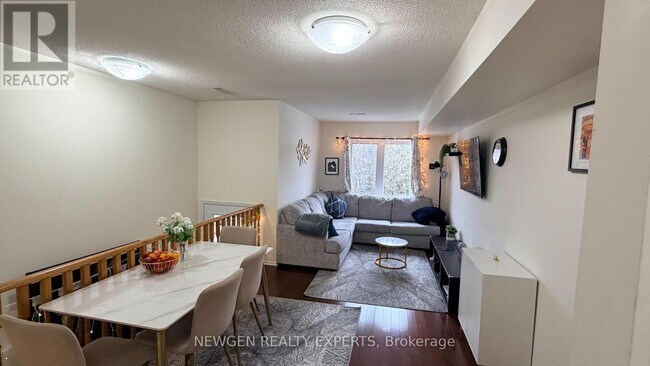 Building Photo - 1050 Bristol Rd W