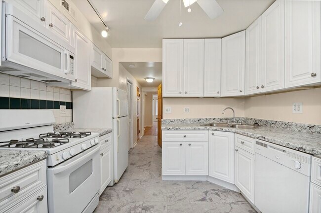 Kitchen in back - 2541 W Carmen Ave