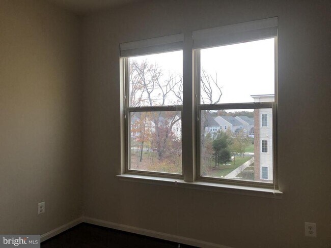 Building Photo - 22904 Bollinger Terrace