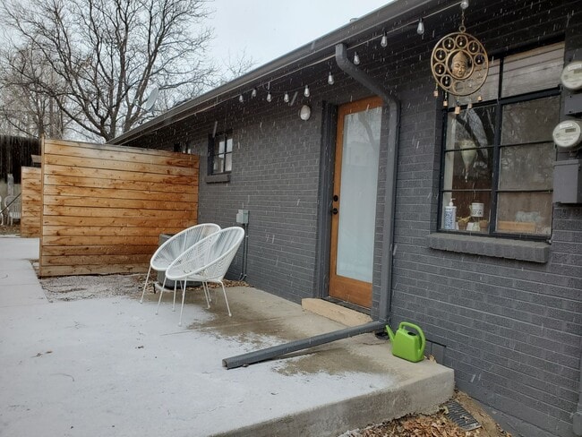 Building Photo - Remington1705 (KC-JF)