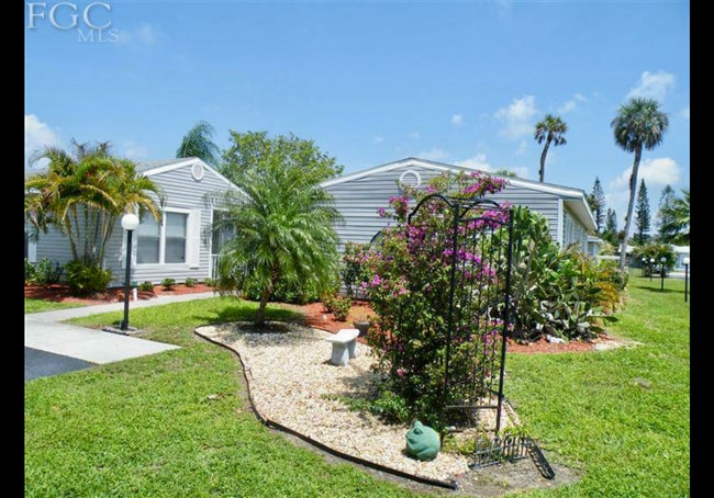 Complex - 7008 Constitution Blvd