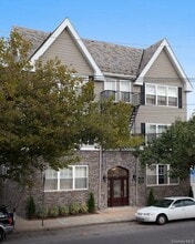 Building Photo - 1240 W Broadway