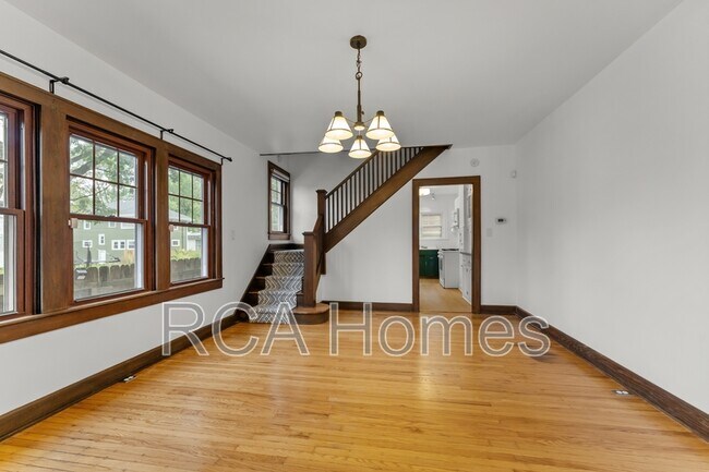 Foto del edificio - 1017 Fairfield Ave
