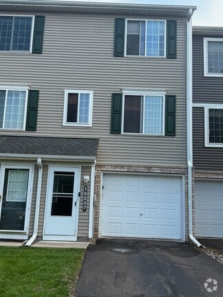 Building Photo - 15537 Foghorn Ln