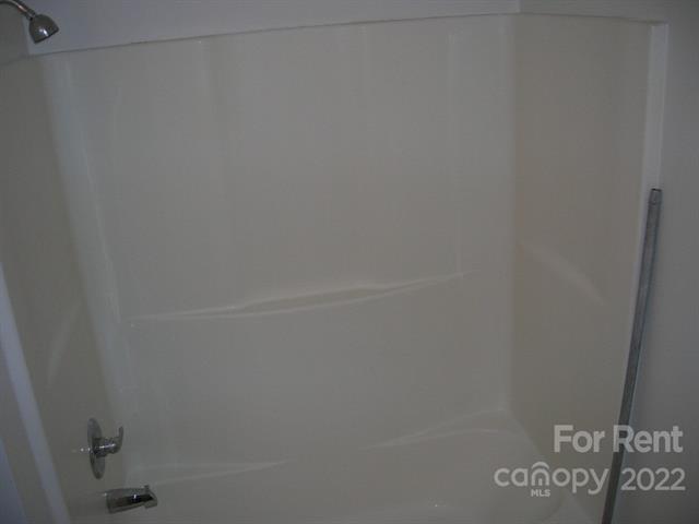Foto del edificio - 2316 Woodbridge Dr